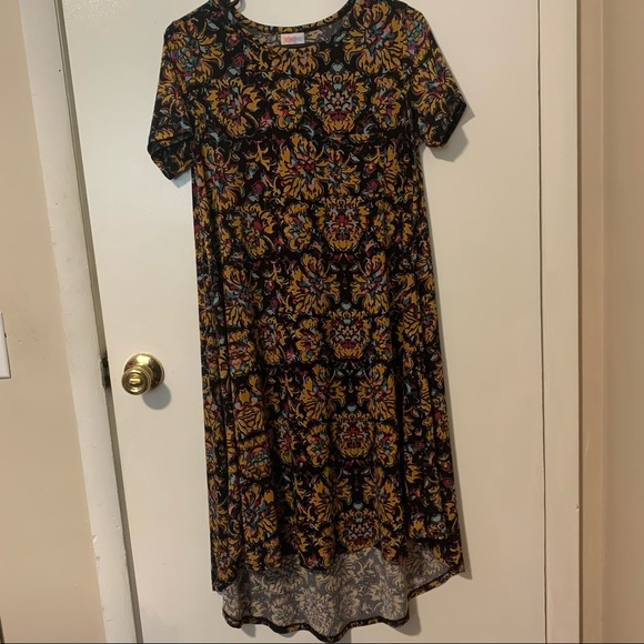 3/$15 Lularoe Carly - Size XS - Picture 1 of 3